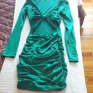 Elegant Green Long Sleeve Rushed Cut Out Dress